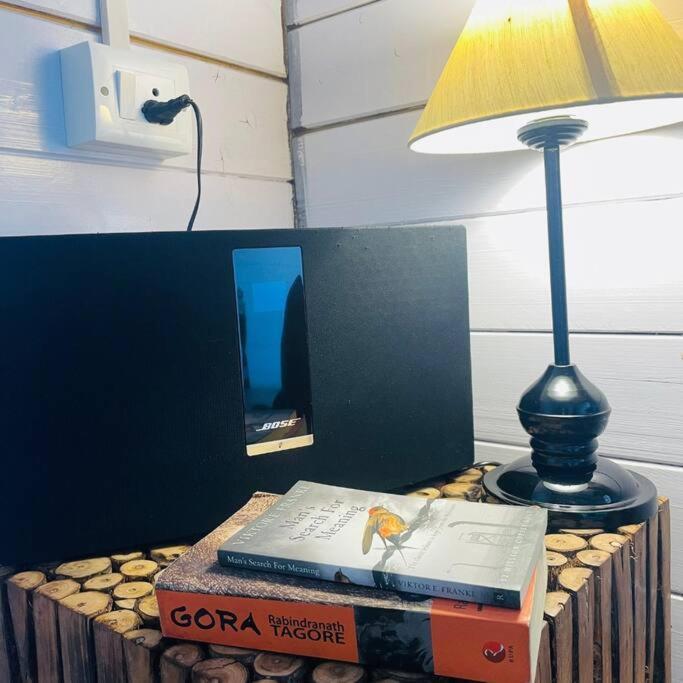 Waterrock Stays The Mango Tree Chalet Pune Exteriör bild