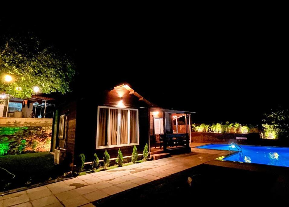 Waterrock Stays The Mango Tree Chalet Pune Exteriör bild