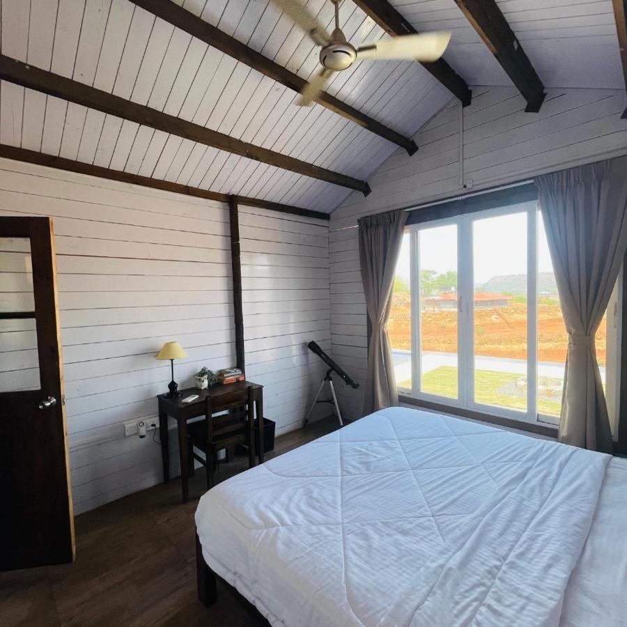 Waterrock Stays The Mango Tree Chalet Pune Exteriör bild